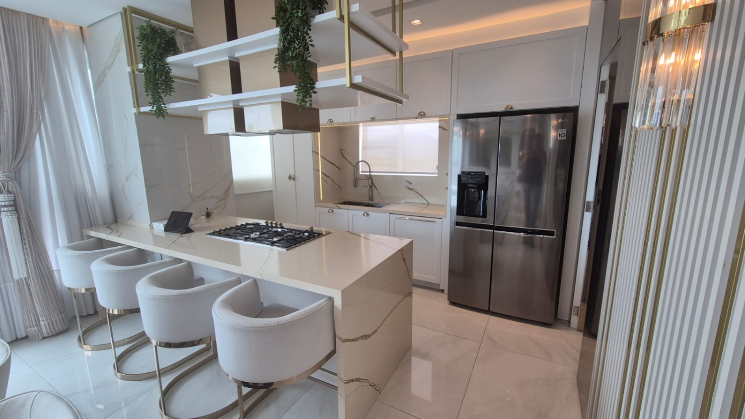 Cobertura Duplex no Ed. Costa Splendida em Balneário Camboriú - foto 2