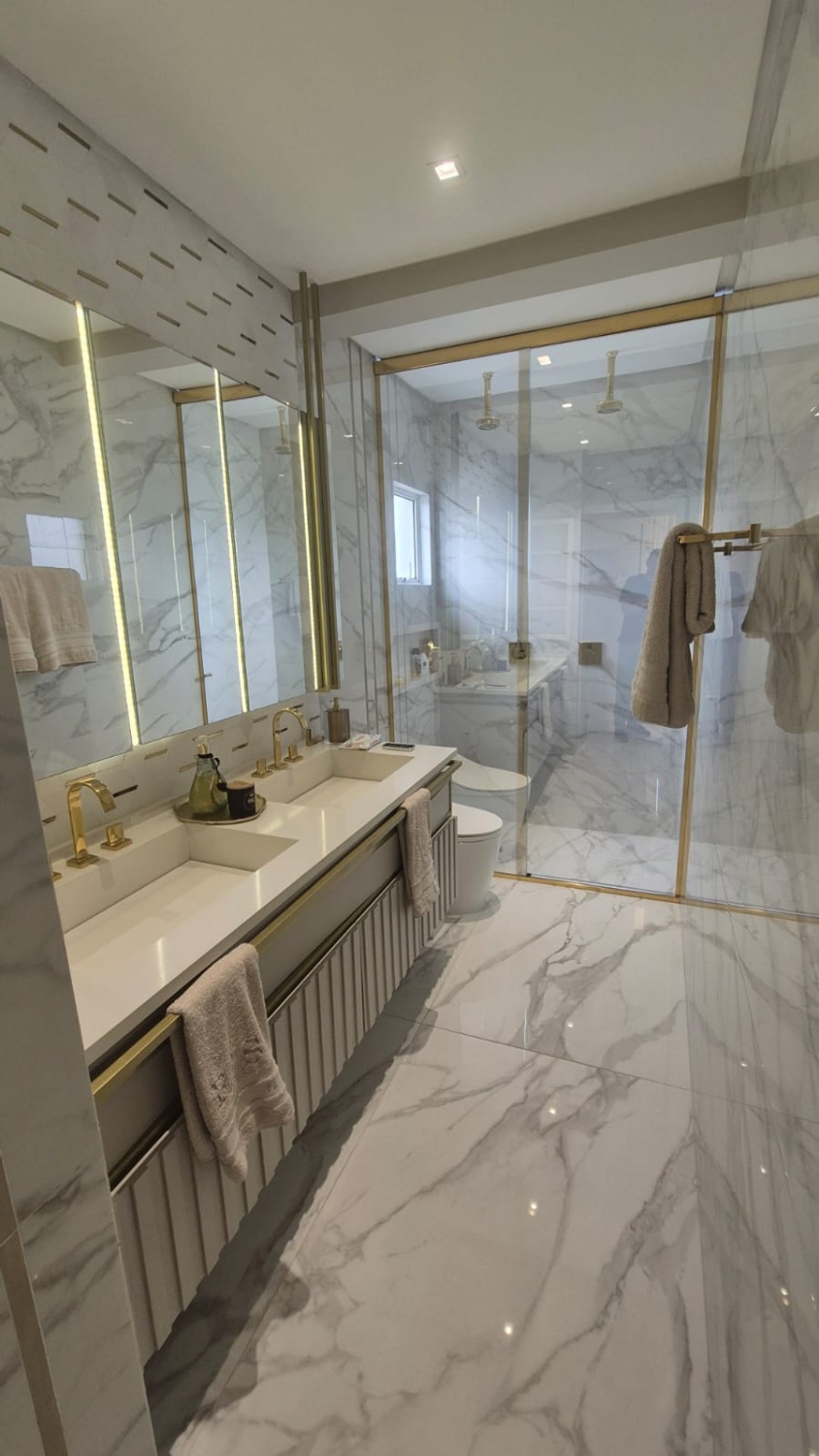 Cobertura Duplex no Ed. Costa Splendida em Balneário Camboriú - foto 19