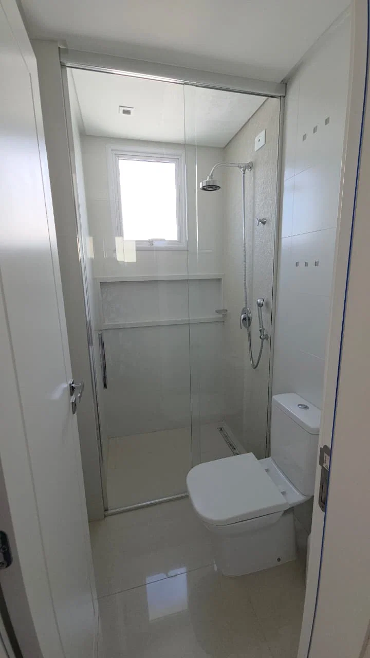Apartamento no Ed. Torre Esmeralda em Balneário Camboriú - foto 10