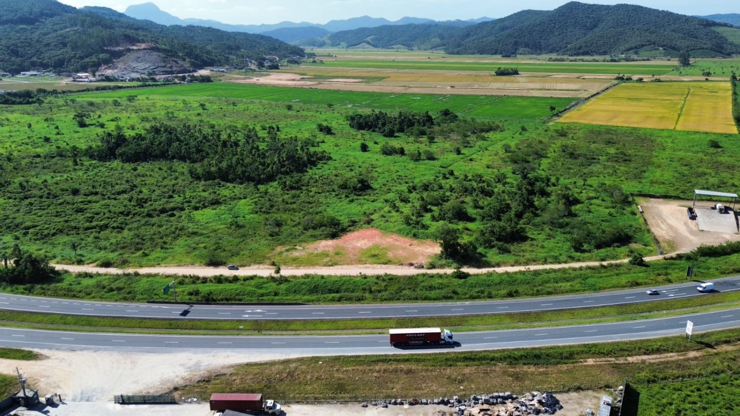 Área de Terra em Ilhota - SC na BR-470 - foto 3