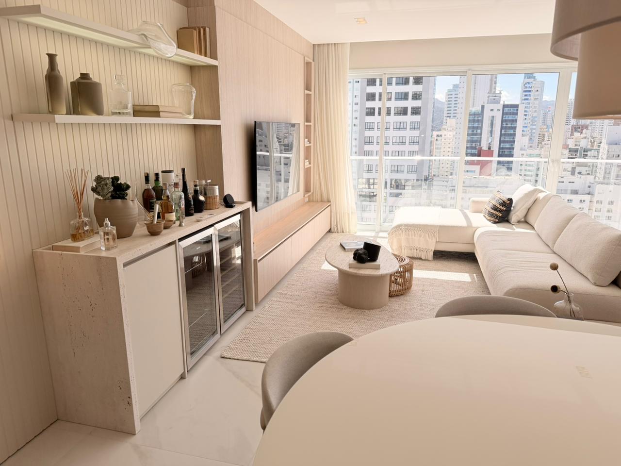 Apartamento no Ed. Timeless em Balneário Camboriú - foto 2