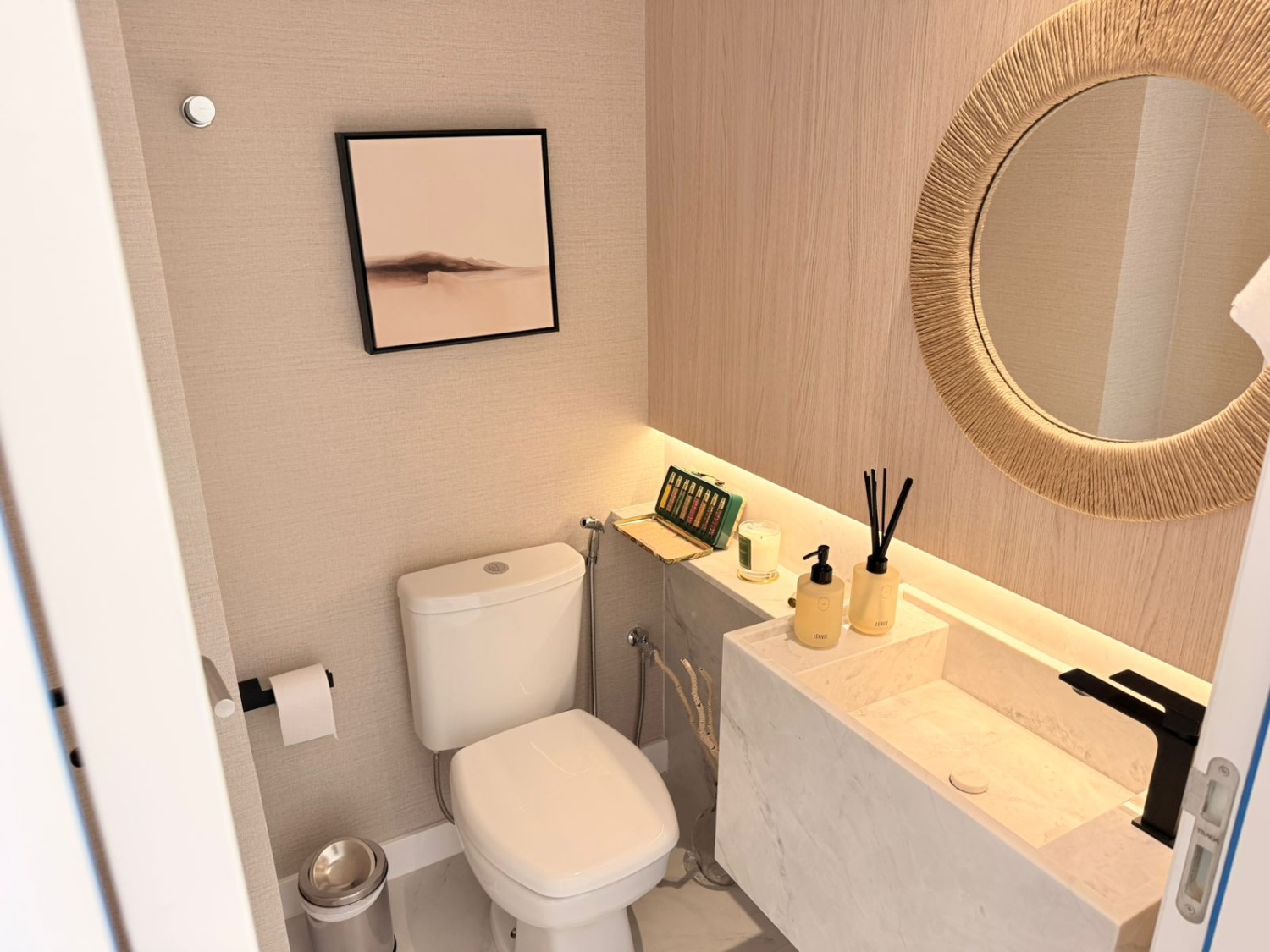 Apartamento no Ed. Timeless em Balneário Camboriú - foto 8