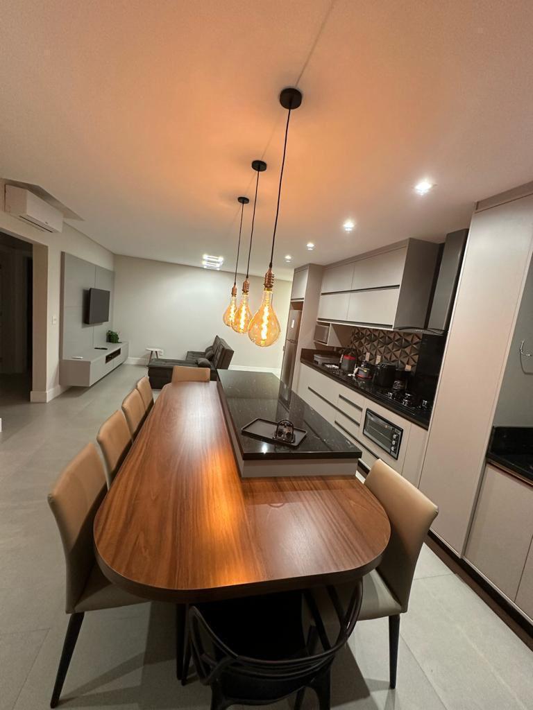 Apartamento no Ed. Aquamarine Residence na Praia Brava - foto 4
