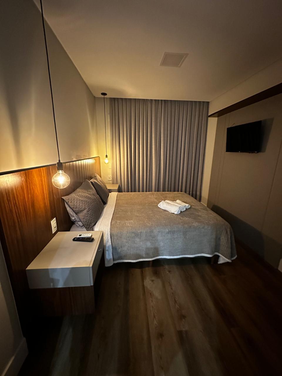Apartamento no Ed. Aquamarine Residence na Praia Brava - foto 12
