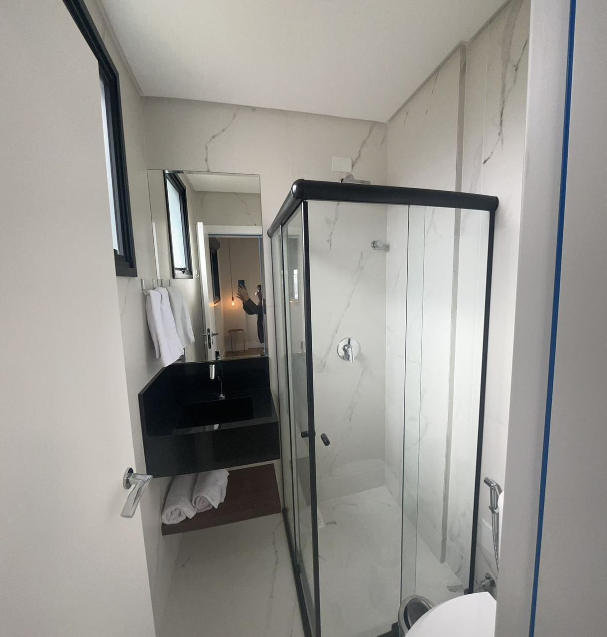 Apartamento no Ed. Aquamarine Residence na Praia Brava - foto 15