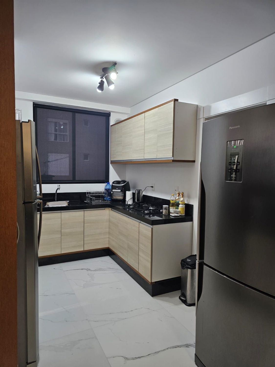 Apartamento no Ed. Carmel Residence em Itapema - foto 7
