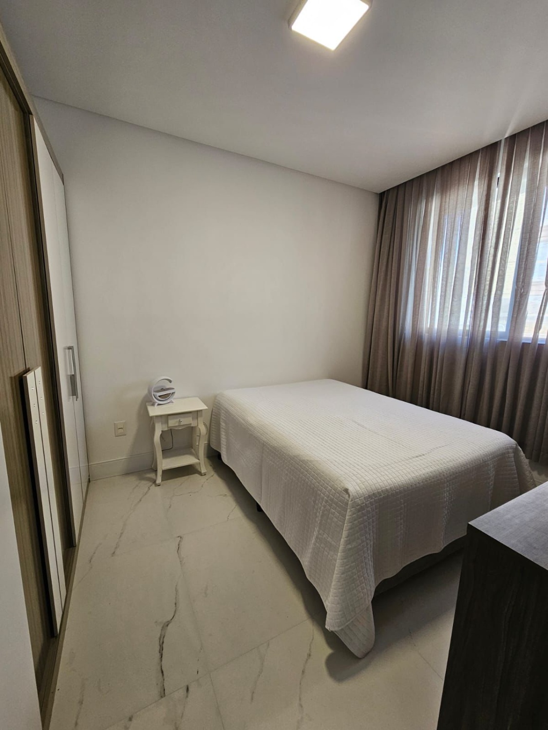 Apartamento no Ed. Carmel Residence em Itapema - foto 14