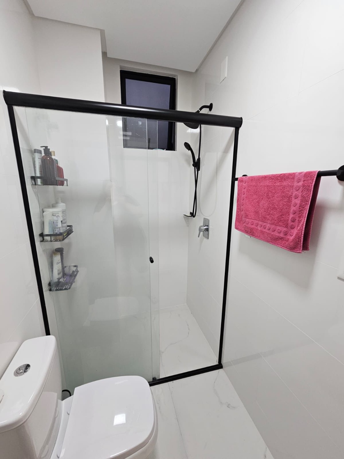 Apartamento no Ed. Carmel Residence em Itapema - foto 19