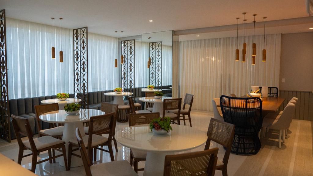 Apartamento no Ed. Carmel Residence em Itapema - foto 25