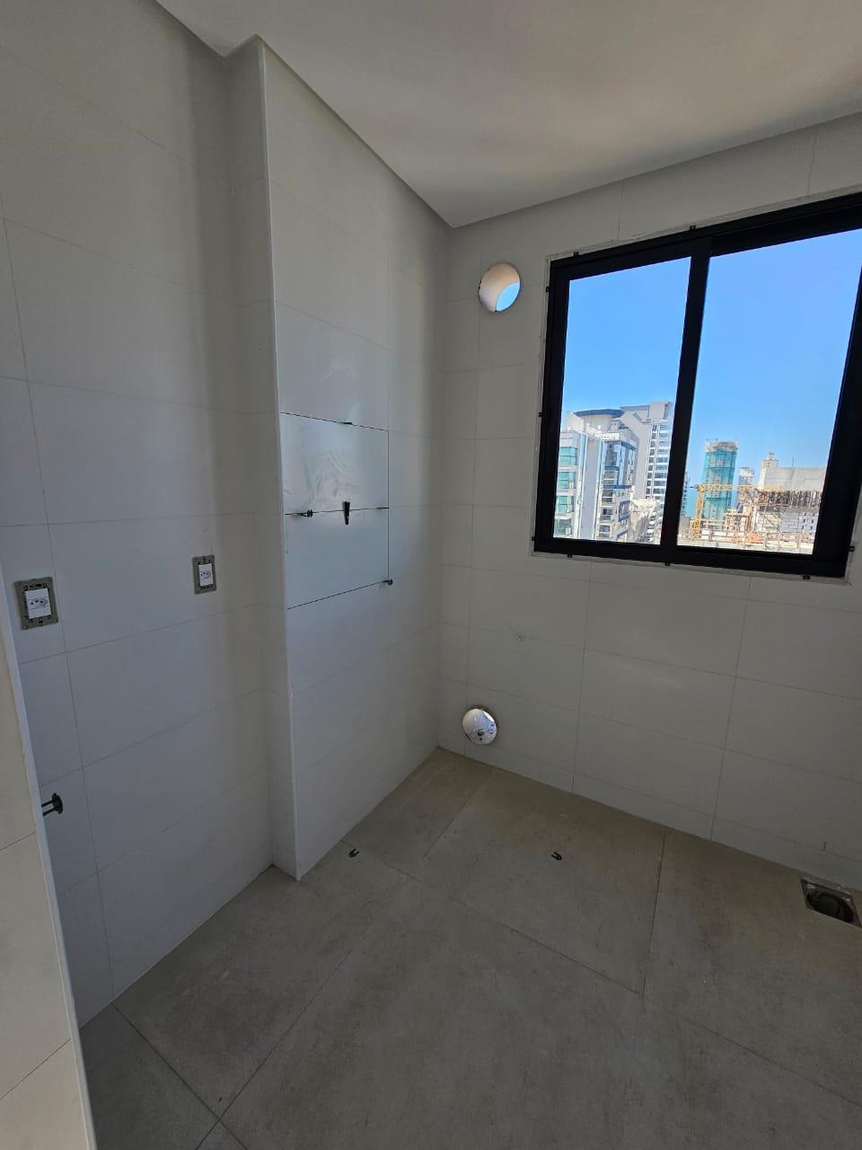 Apartamento no Ed. Sunny Place em Itapema - foto 9