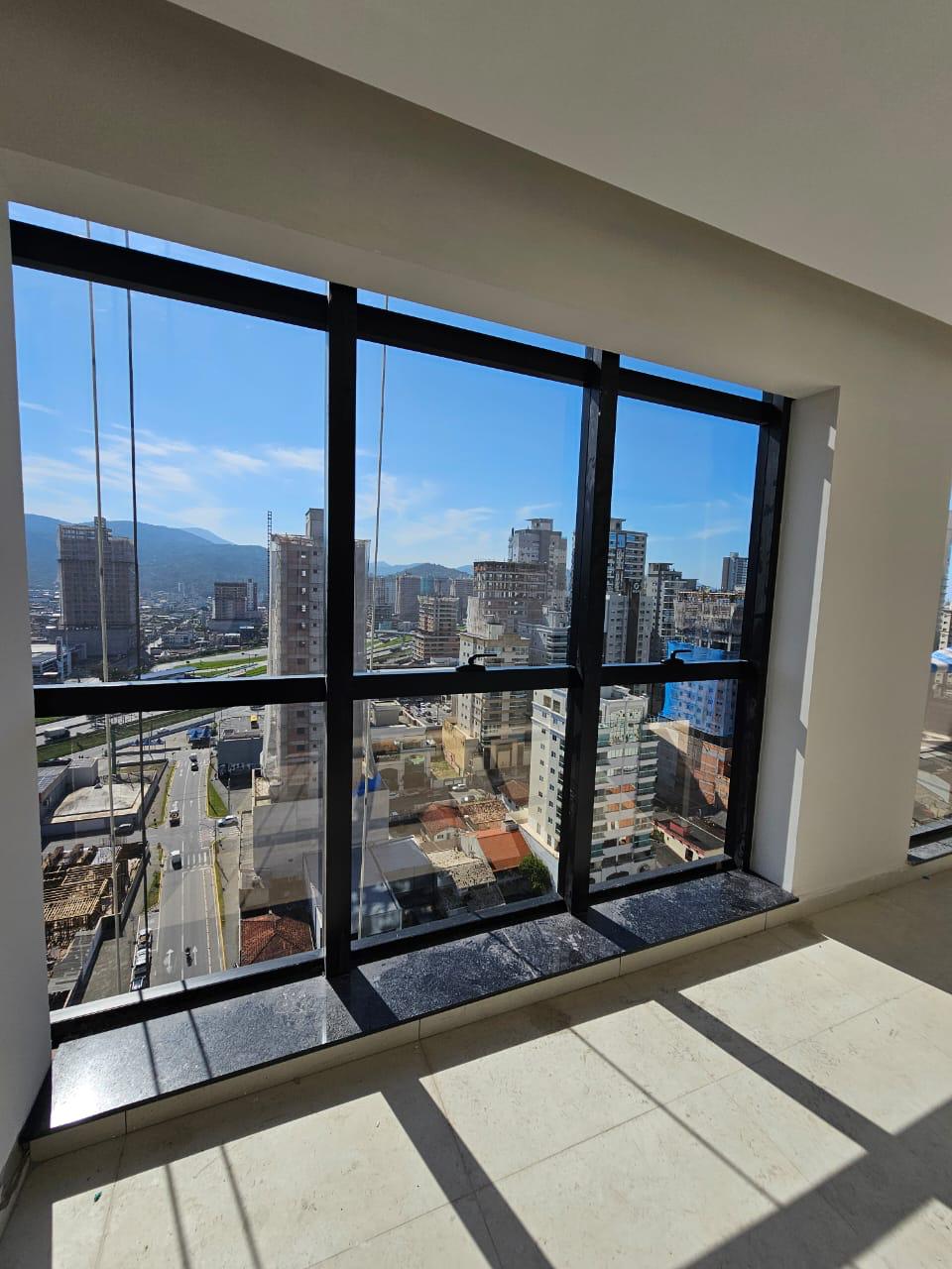 Apartamento no Ed. Sunny Place em Itapema - foto 16