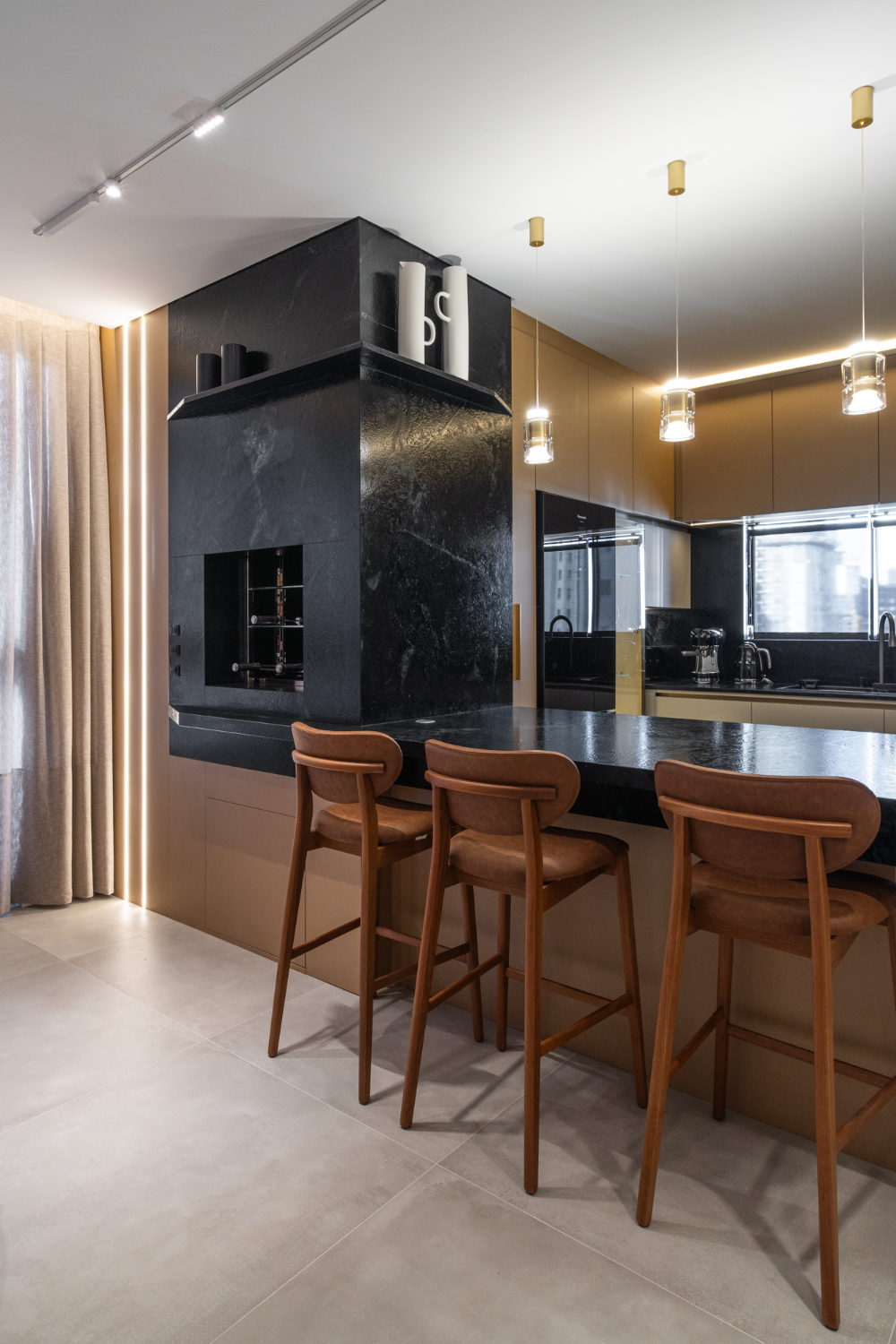 Apartamento no Ed. Farol de Valença em Balneário Camboriú - foto 6