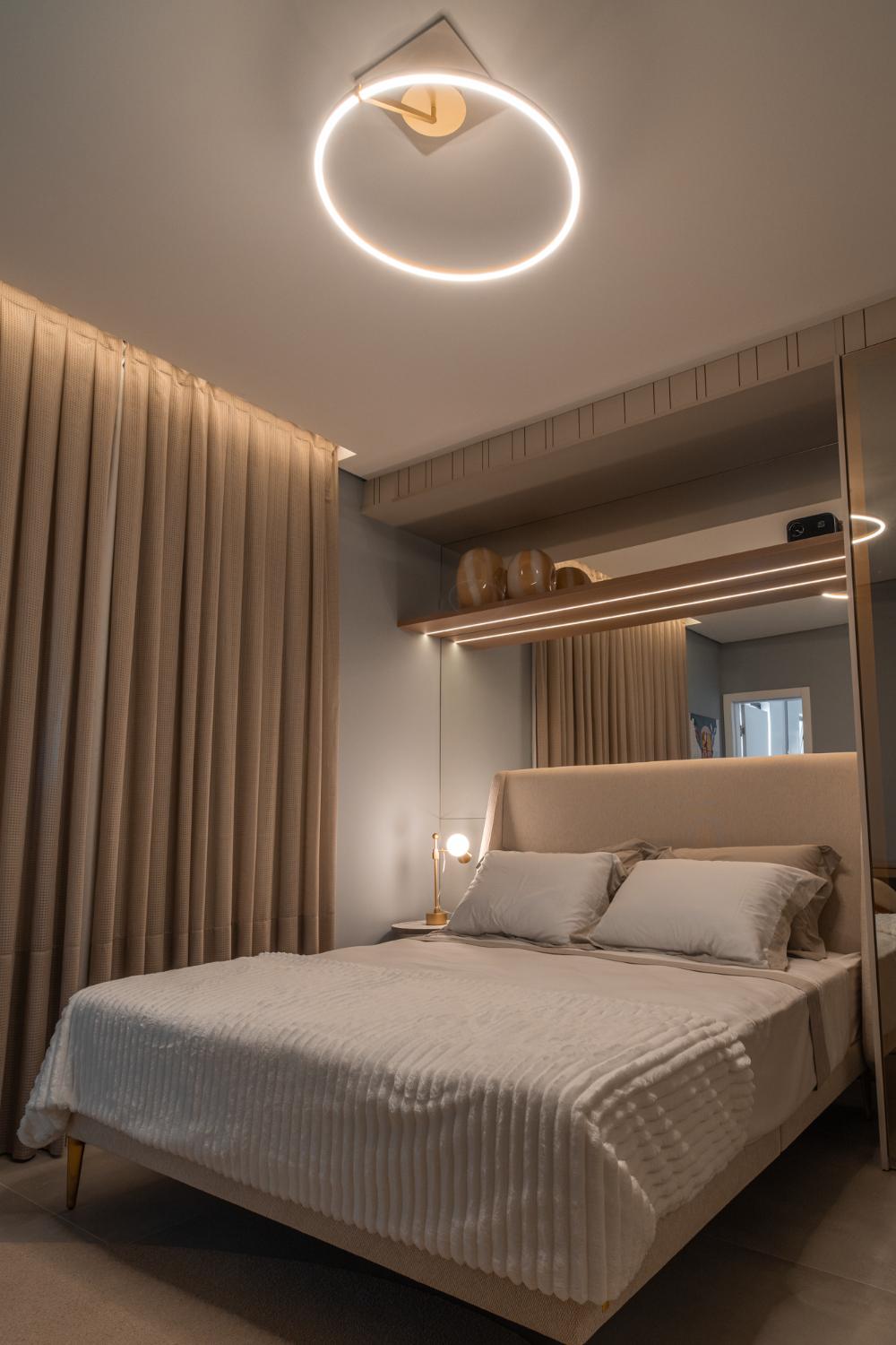 Apartamento no Ed. Farol de Valença em Balneário Camboriú - foto 15