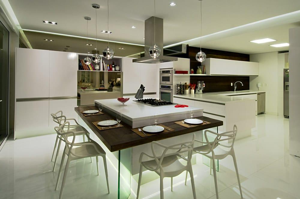Casa no Cond. Bella Vista Residence Club em Balneário Camboriú - foto 4