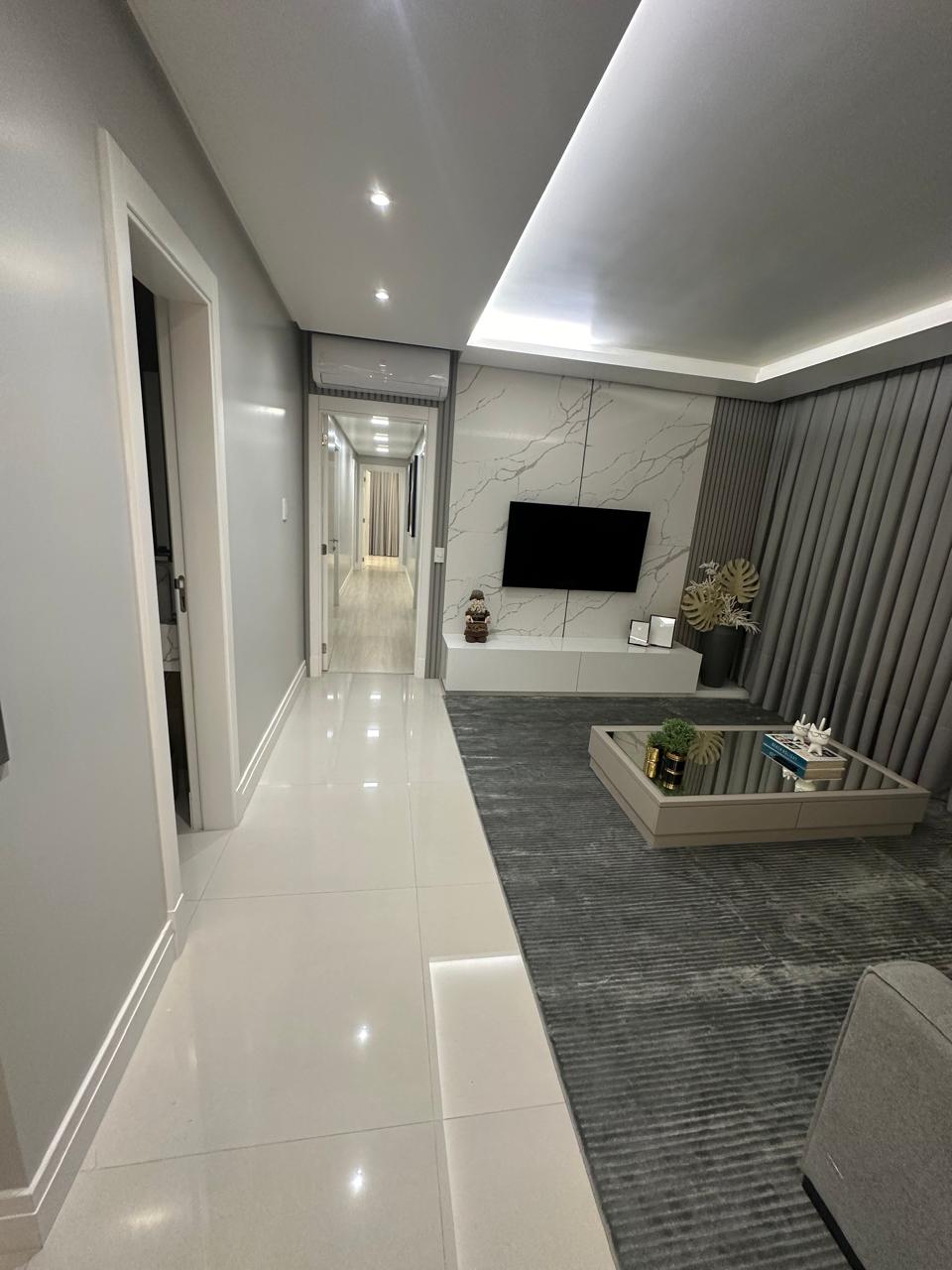 Apartamento no Ed. Vision Tower em Balneário Camboriú - foto 12