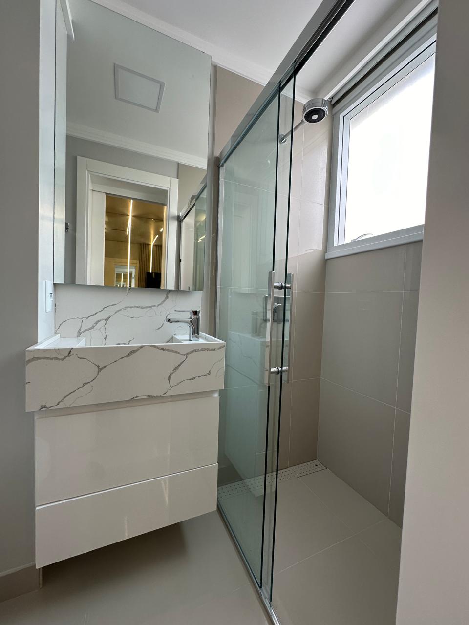 Apartamento no Ed. Vision Tower em Balneário Camboriú - foto 19