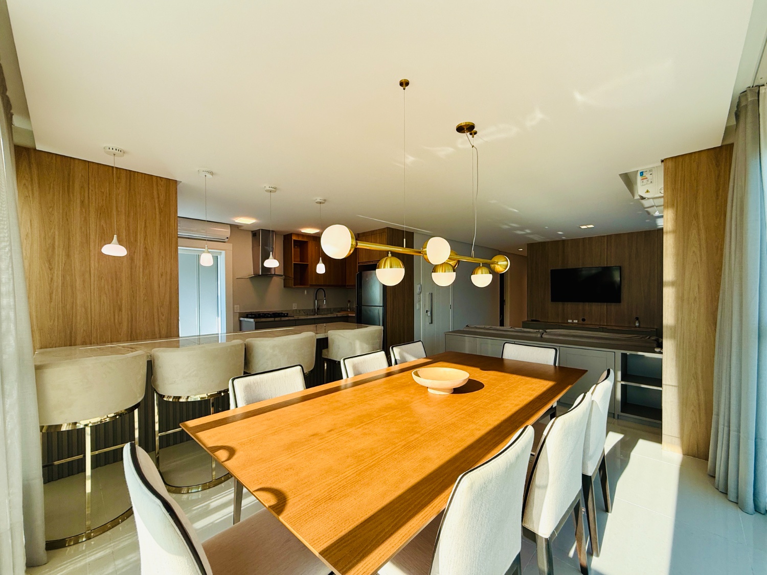 Apartamento no Ed. Eleganza Tower em Balneário Camboriú - foto 4