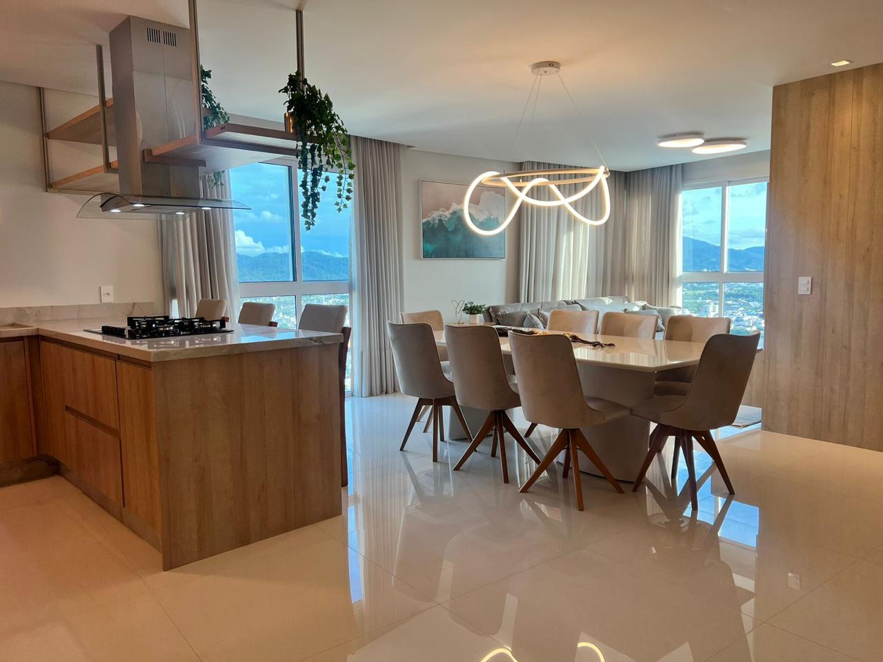 Apartamento no Ed. Splendia Tower em Balneário Camboriú