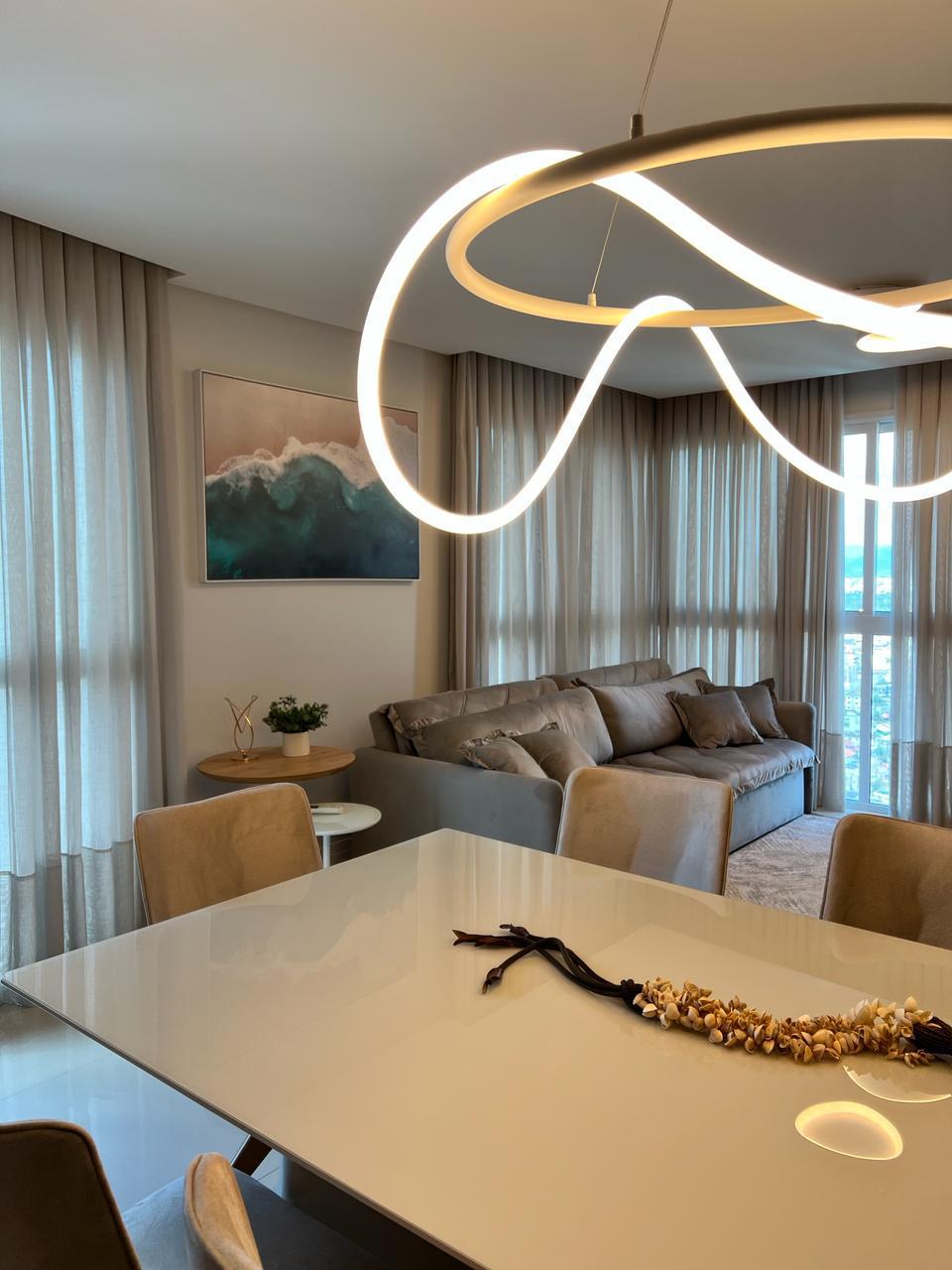 Apartamento no Ed. Splendia Tower em Balneário Camboriú - foto 2