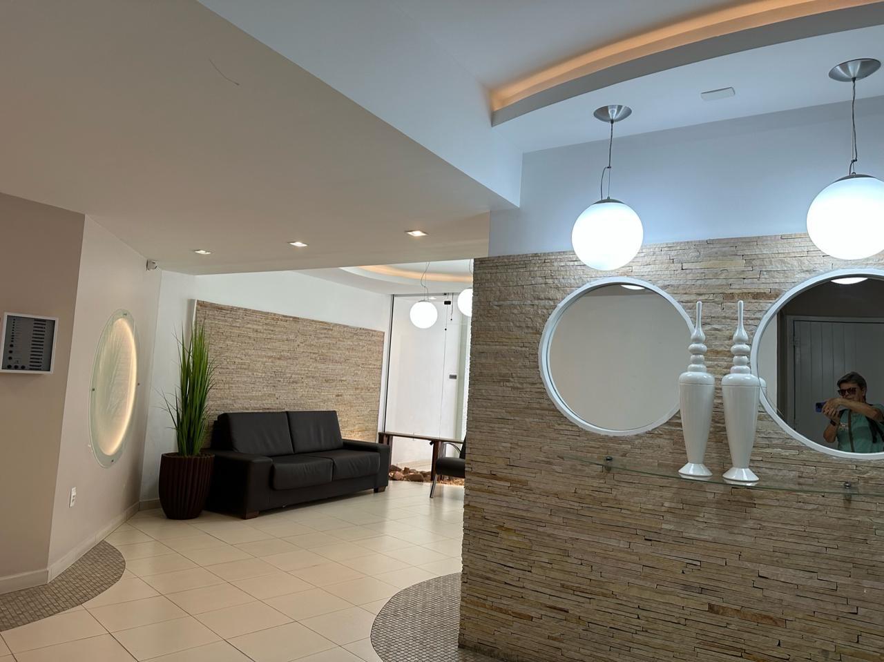Apartamento no Ed. Sol Nascente em Balneário Camboriú - foto 14