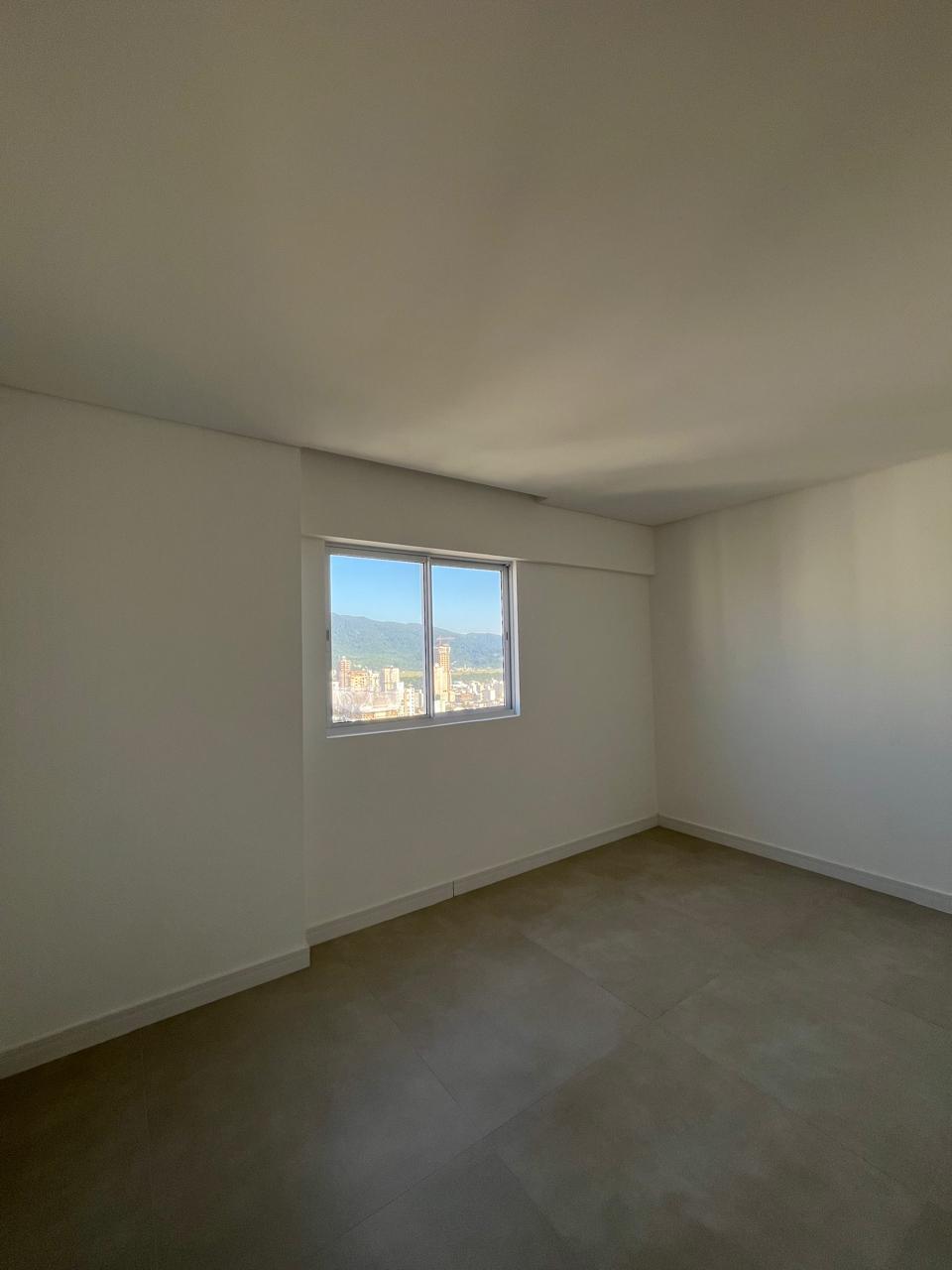 Apartamento no Ed. Pleniluni em Meia Praia - Itapema - foto 4