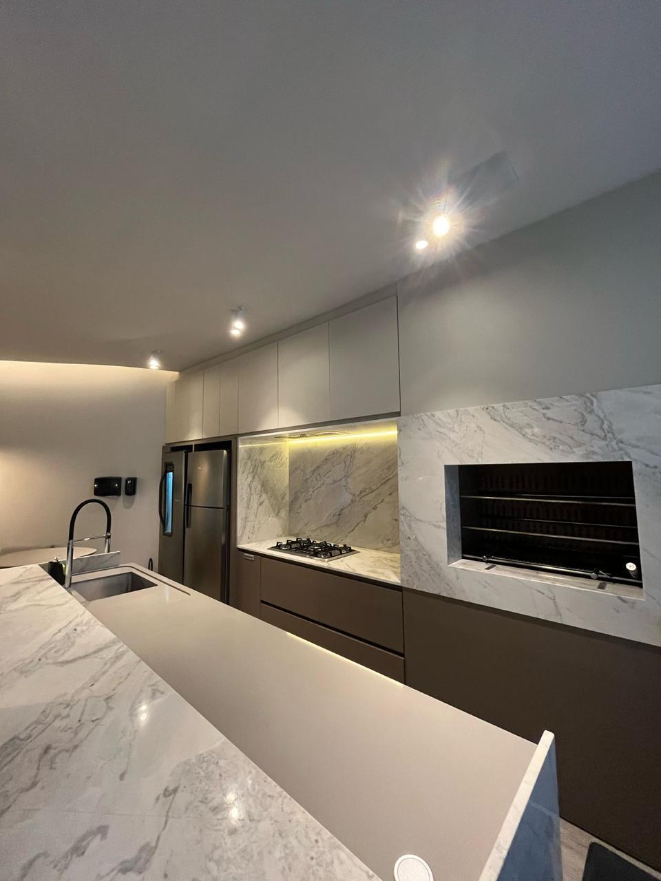 Apartamento no Ed. Pleniluni em Meia Praia - Itapema - foto 21