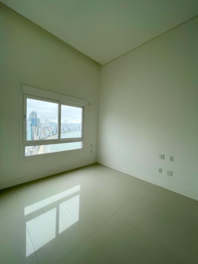 Cobertura Triplex no Ed. Gran Palazzo em Balneário Camboriú - foto 9
