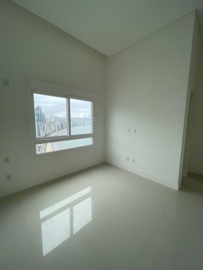 Cobertura Triplex no Ed. Gran Palazzo em Balneário Camboriú - foto 11