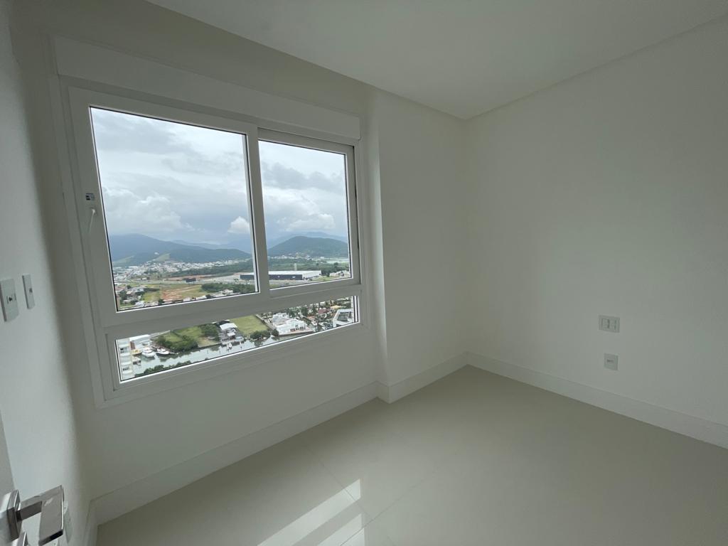 Cobertura Triplex no Ed. Gran Palazzo em Balneário Camboriú - foto 25