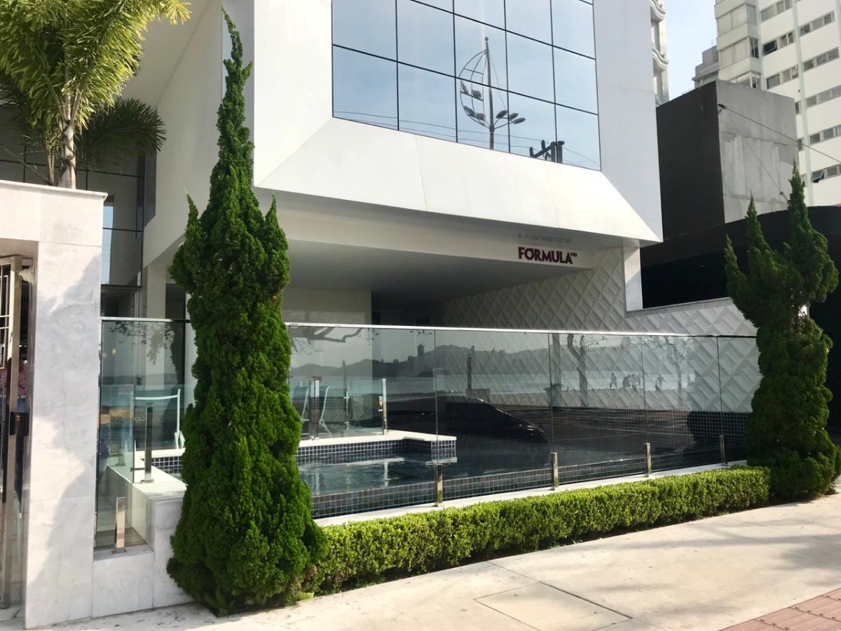 Cobertura Triplex no Ed. Gran Palazzo em Balneário Camboriú - foto 41