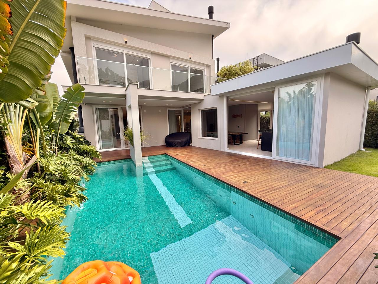 Casa no Cond. Vivendas do Atlântico em Balneário Camboriú - foto 10