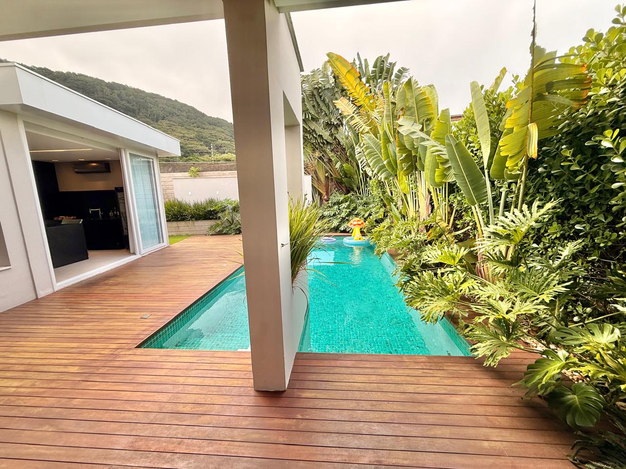 Casa no Cond. Vivendas do Atlântico em Balneário Camboriú - foto 12