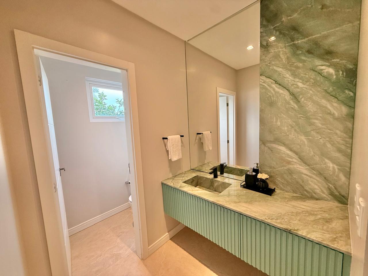 Casa no Cond. Vivendas do Atlântico em Balneário Camboriú - foto 16