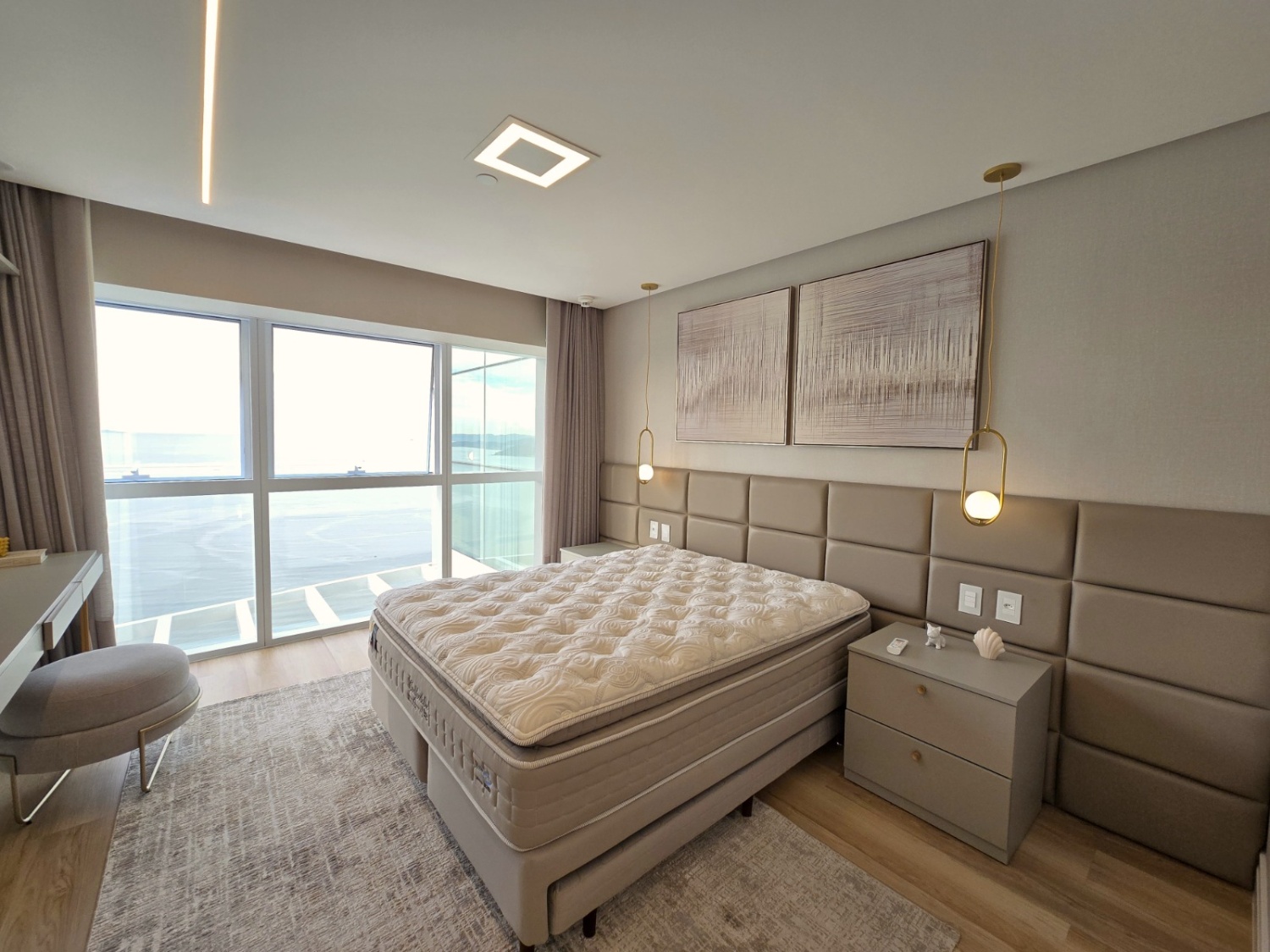 Apartamento no Ed. One Tower em Balneário Camboriú - foto 20