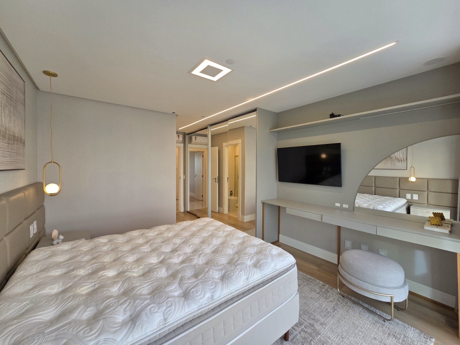 Apartamento no Ed. One Tower em Balneário Camboriú - foto 21