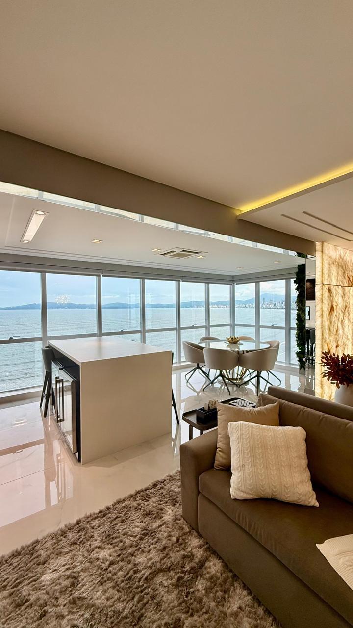 Apartamento no Ed. Villa dos Corais em Itapema - foto 2