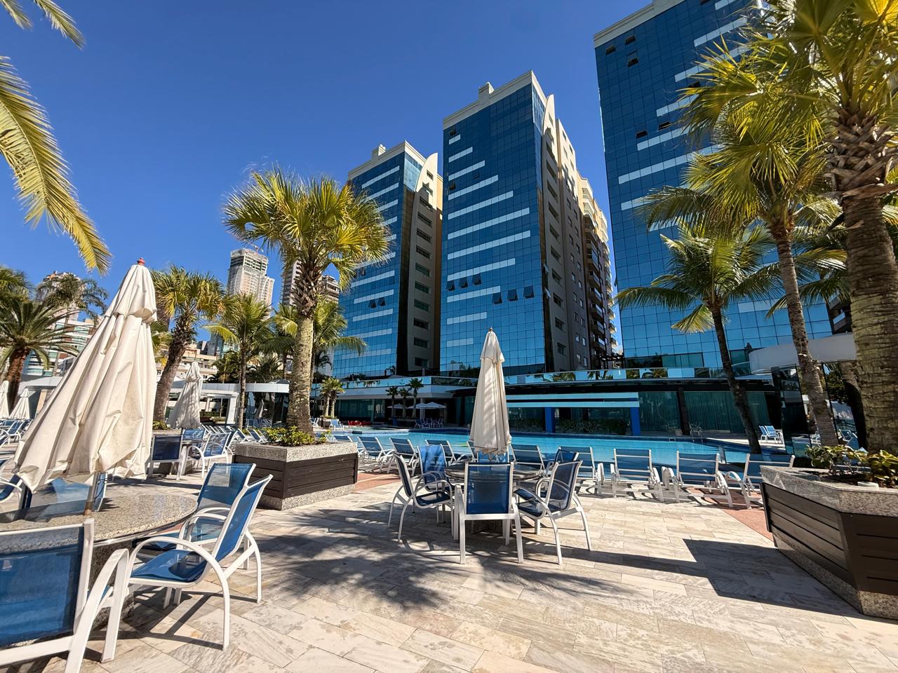 Apartamento no Ed. Villa dos Corais em Itapema - foto 24