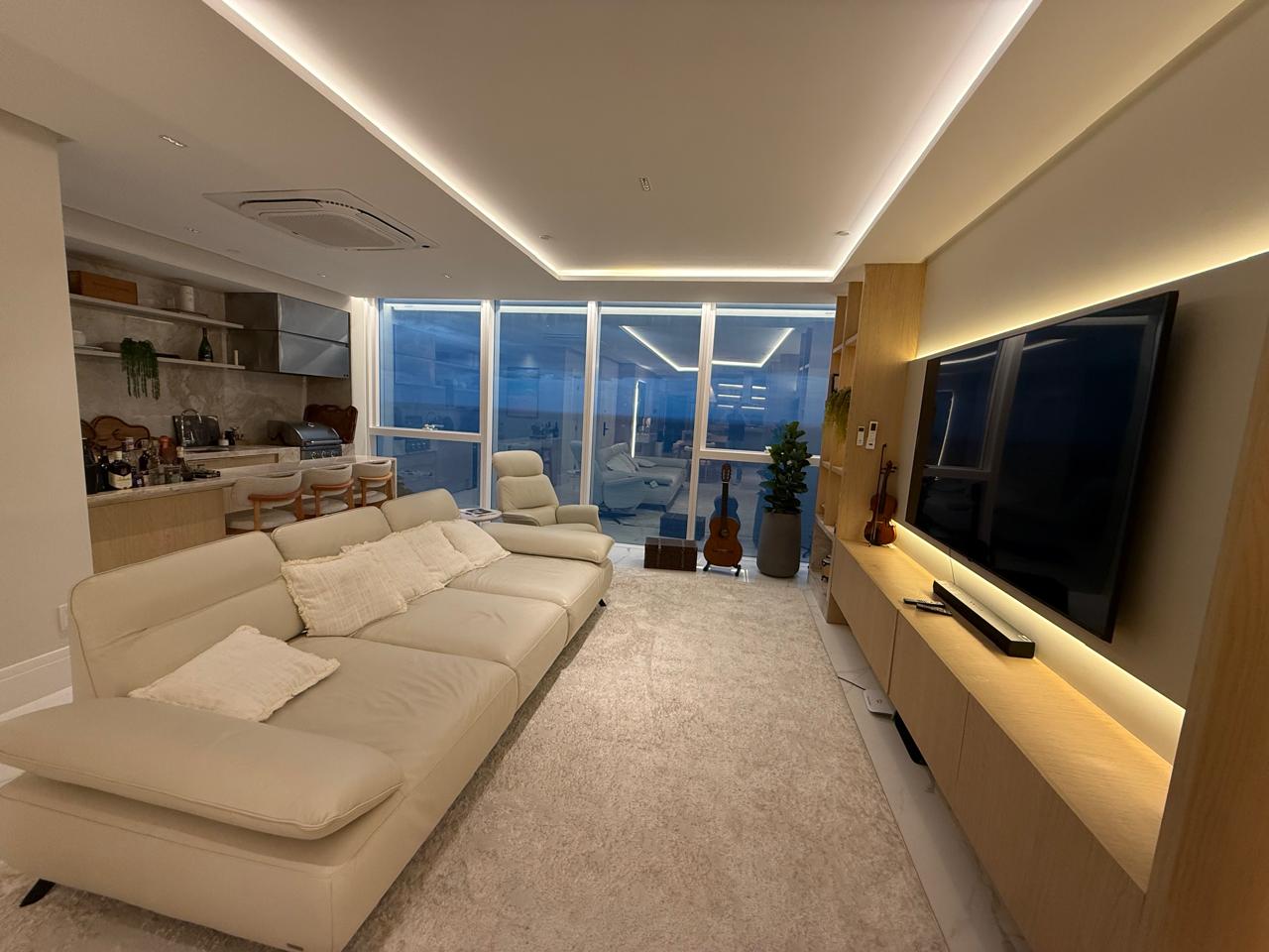 Apartamento no Ed. Boreal Tower em Balneário Camboriú - foto 9