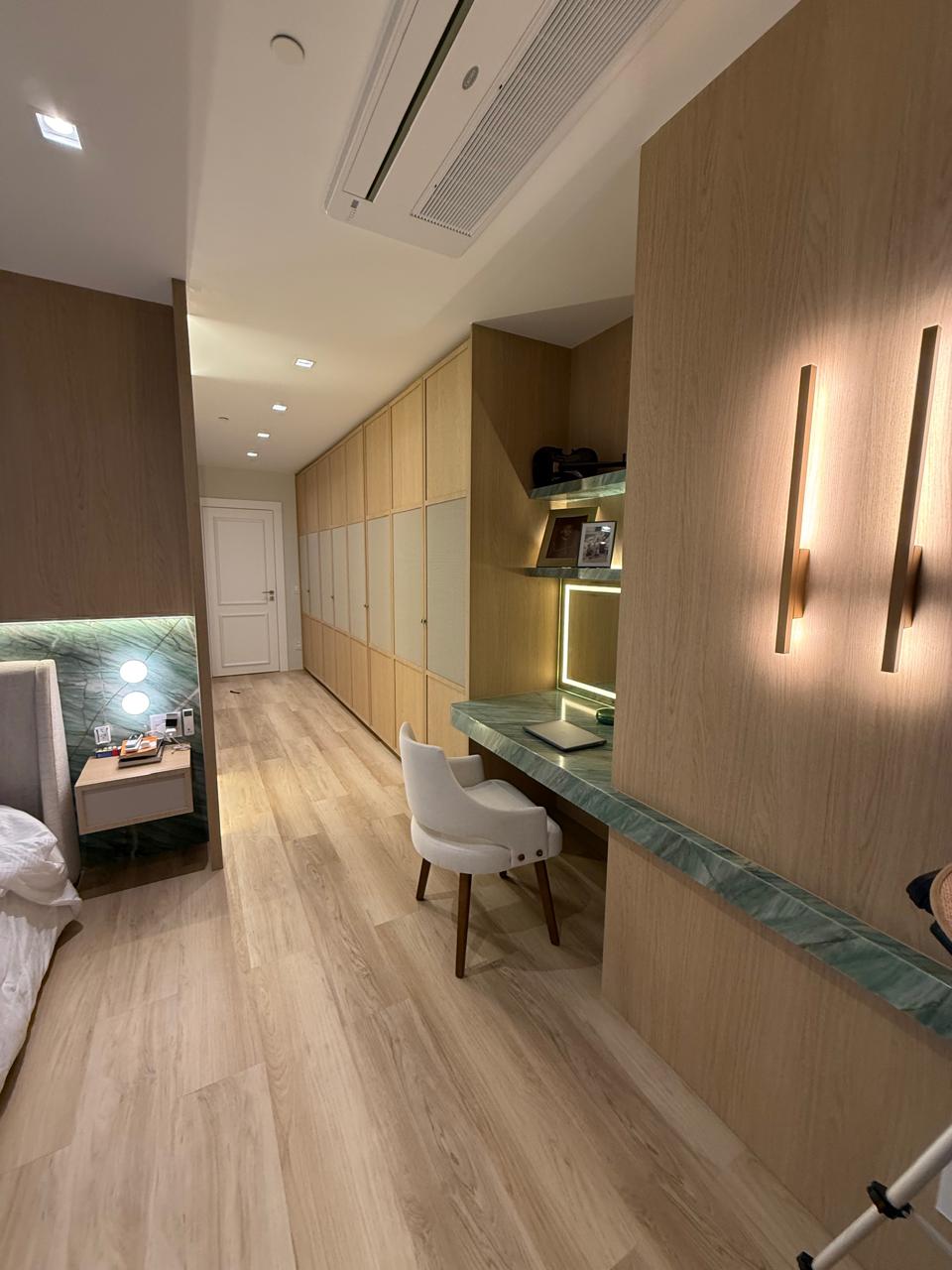 Apartamento no Ed. Boreal Tower em Balneário Camboriú - foto 19