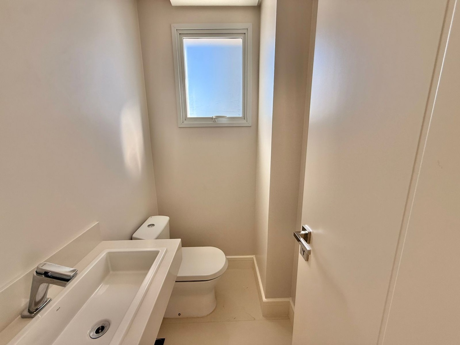 Apartamento no Ed. Ibiza Towers em Balneário Camboriú - foto 11