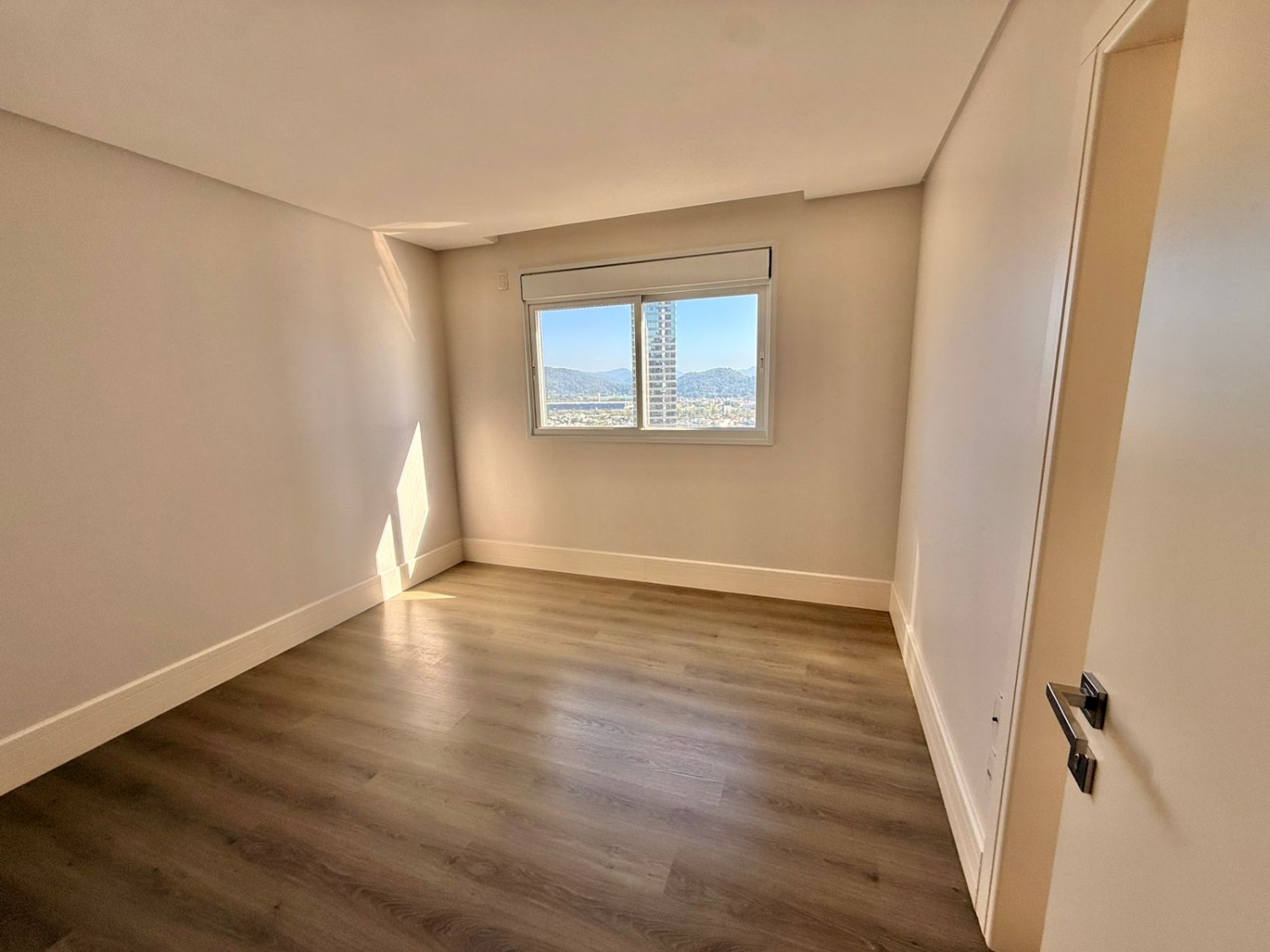 Apartamento no Ed. Ibiza Towers em Balneário Camboriú - foto 13