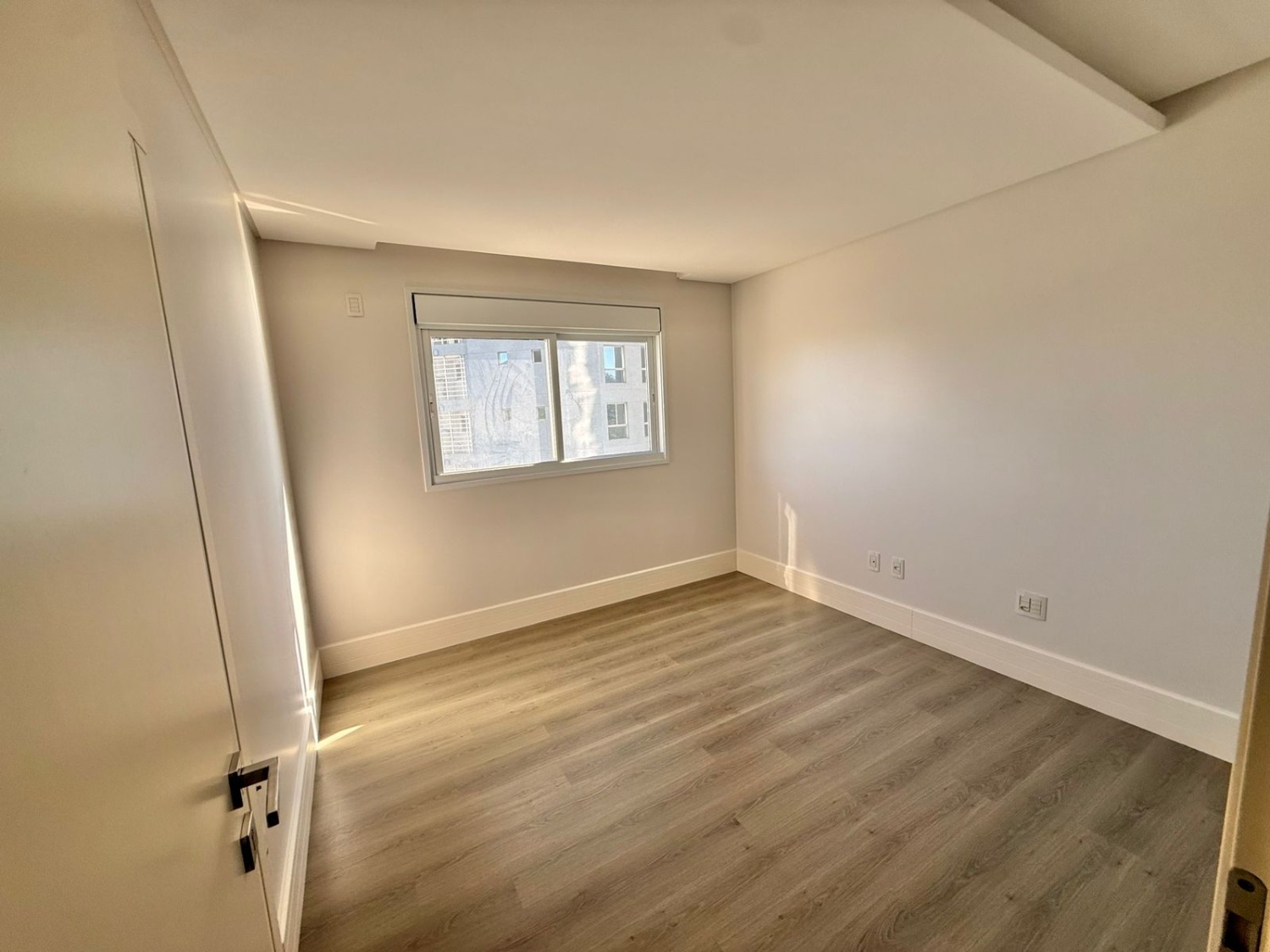 Apartamento no Ed. Ibiza Towers em Balneário Camboriú - foto 14