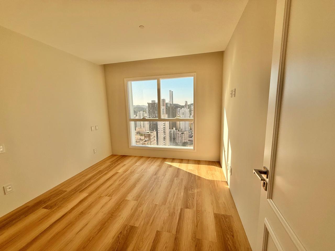 Apartamento no Edifício Boreal Tower na Barra Norte em Balneário Camboriú - foto 6