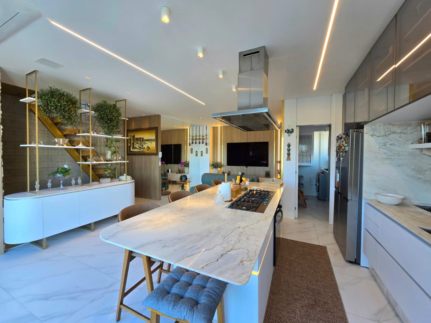 Cobertura Triplex no Edifício Unique na Praia Brava - foto 5
