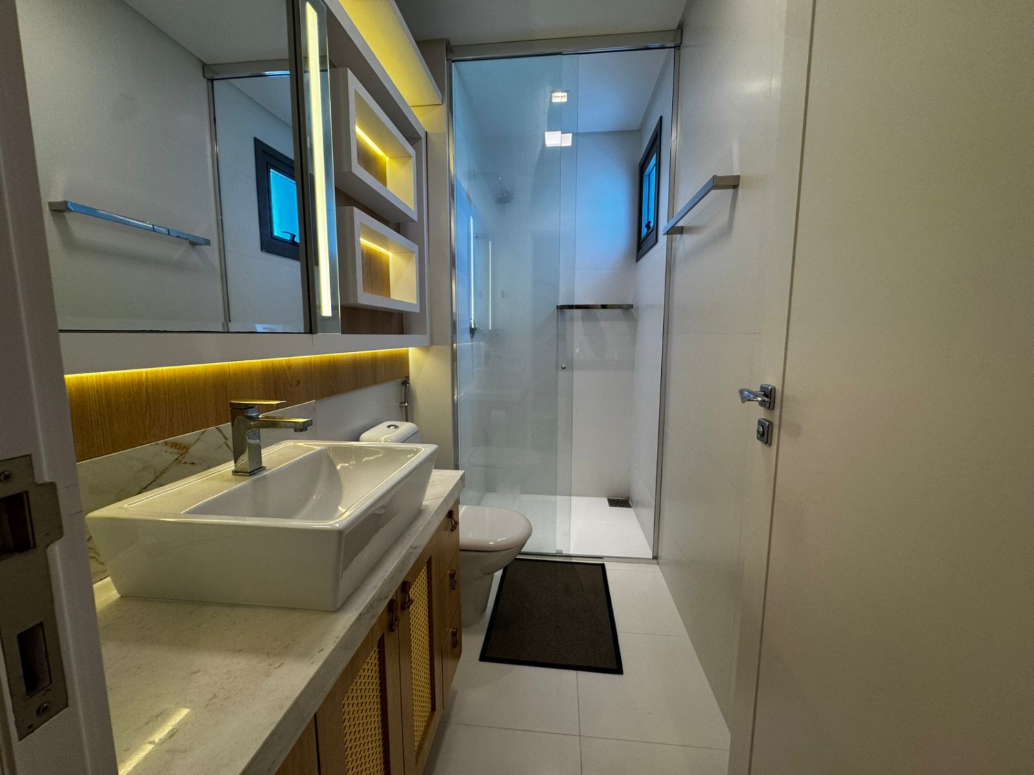Apartamento no Ed. New York em Balneário Camboriú - foto 11
