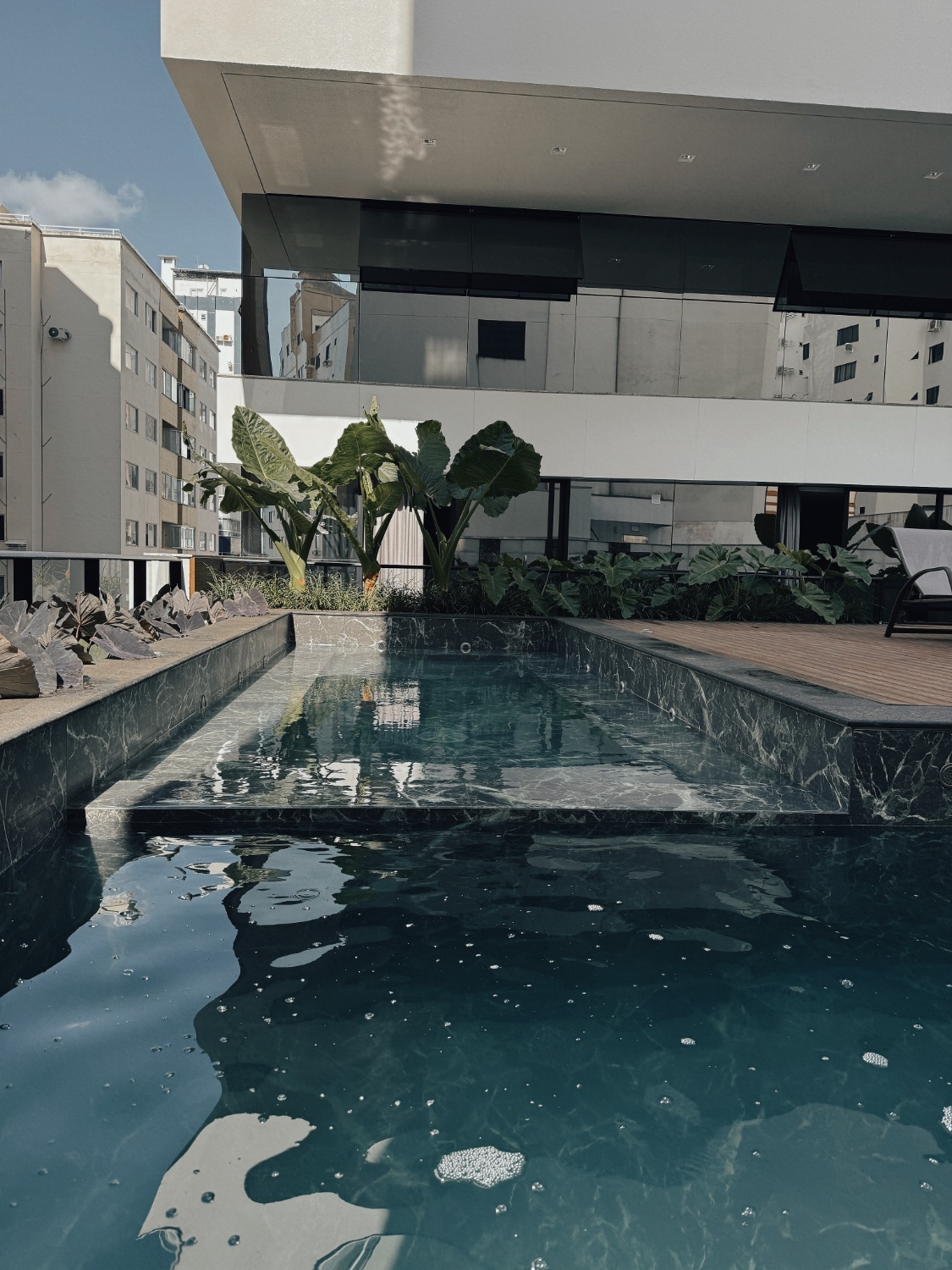 Apartamento no Ed. South Beach em Balneário Camboriú - foto 30