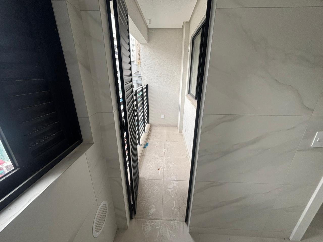 Apartamento no Ed. South Beach em Balneário Camboriú - foto 49