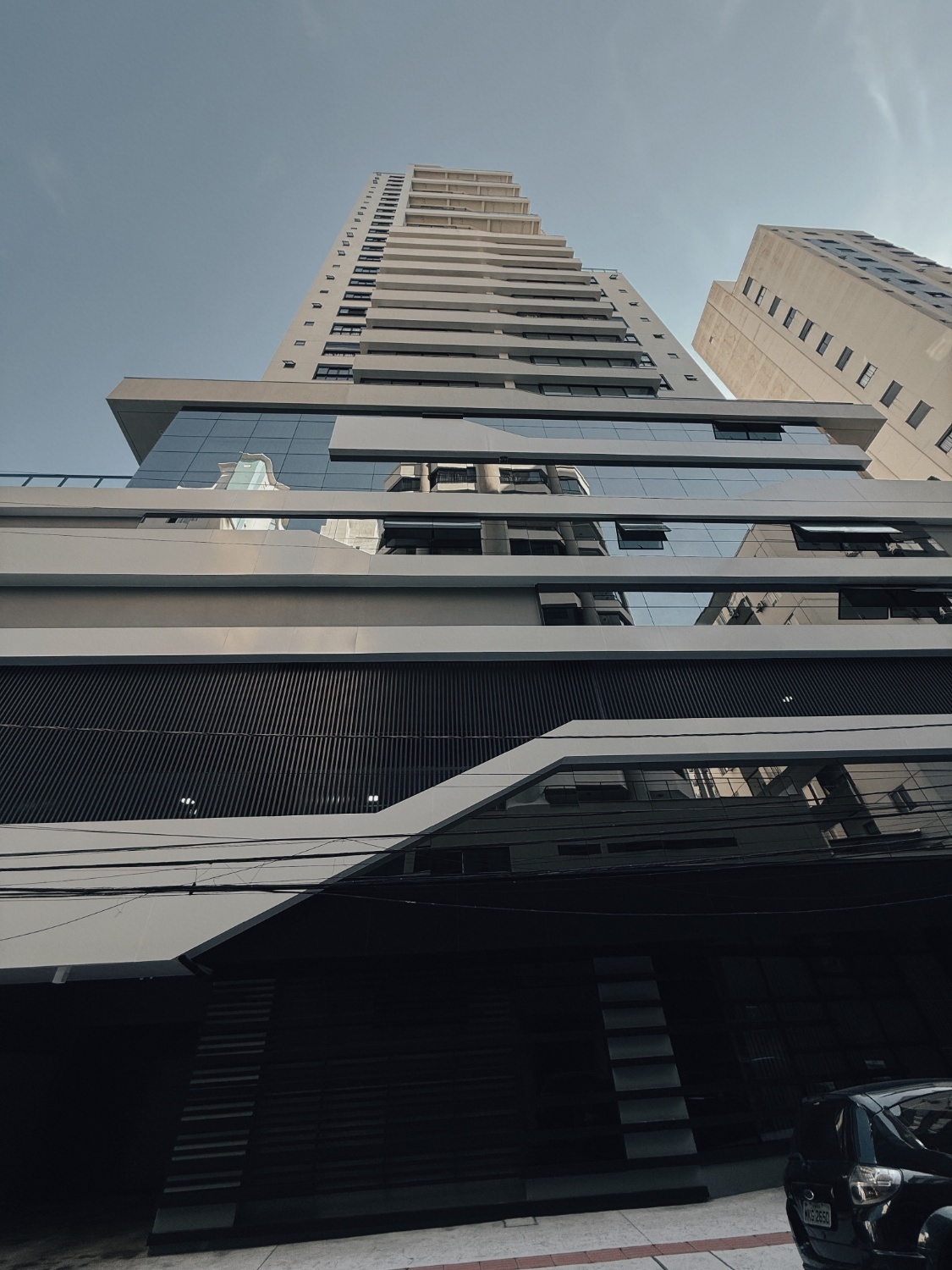 Apartamento no Ed. South Beach em Balneário Camboriú - foto 52