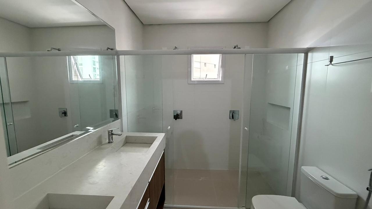 Apartamento no Ed. Esquina Bella em Balneário Camboriú - foto 13