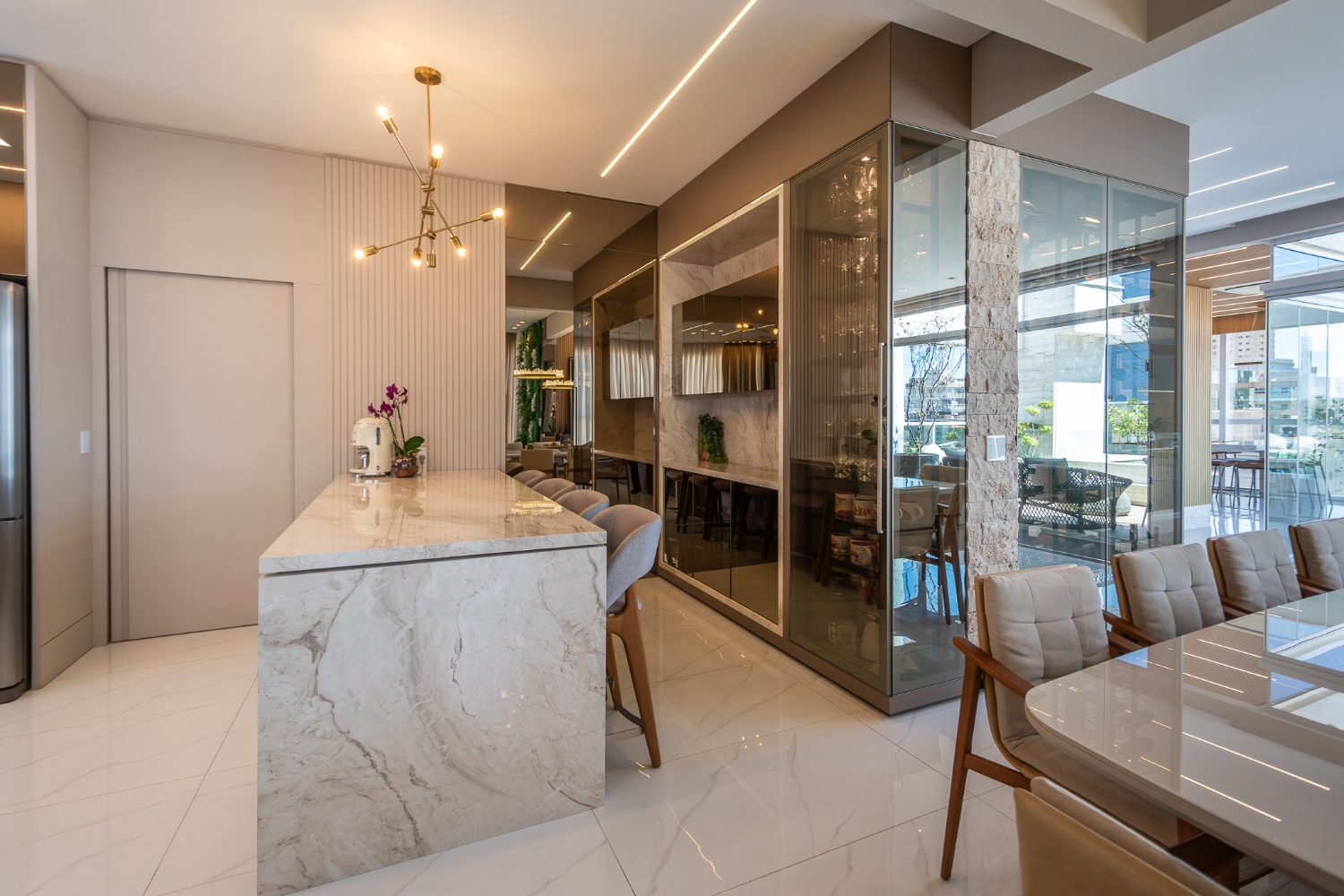 Cobertura Duplex no Ed. Mônaco Residence em Meia Praia - Itapema - foto 5